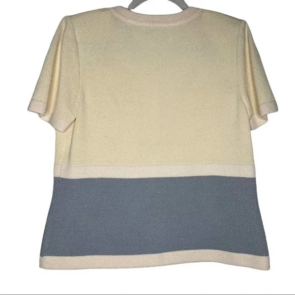 ST. JOHN by Marie Grey Santana Knit VINTAGE matching outfit sz 6! Skirt & button - Picture 8 of 11